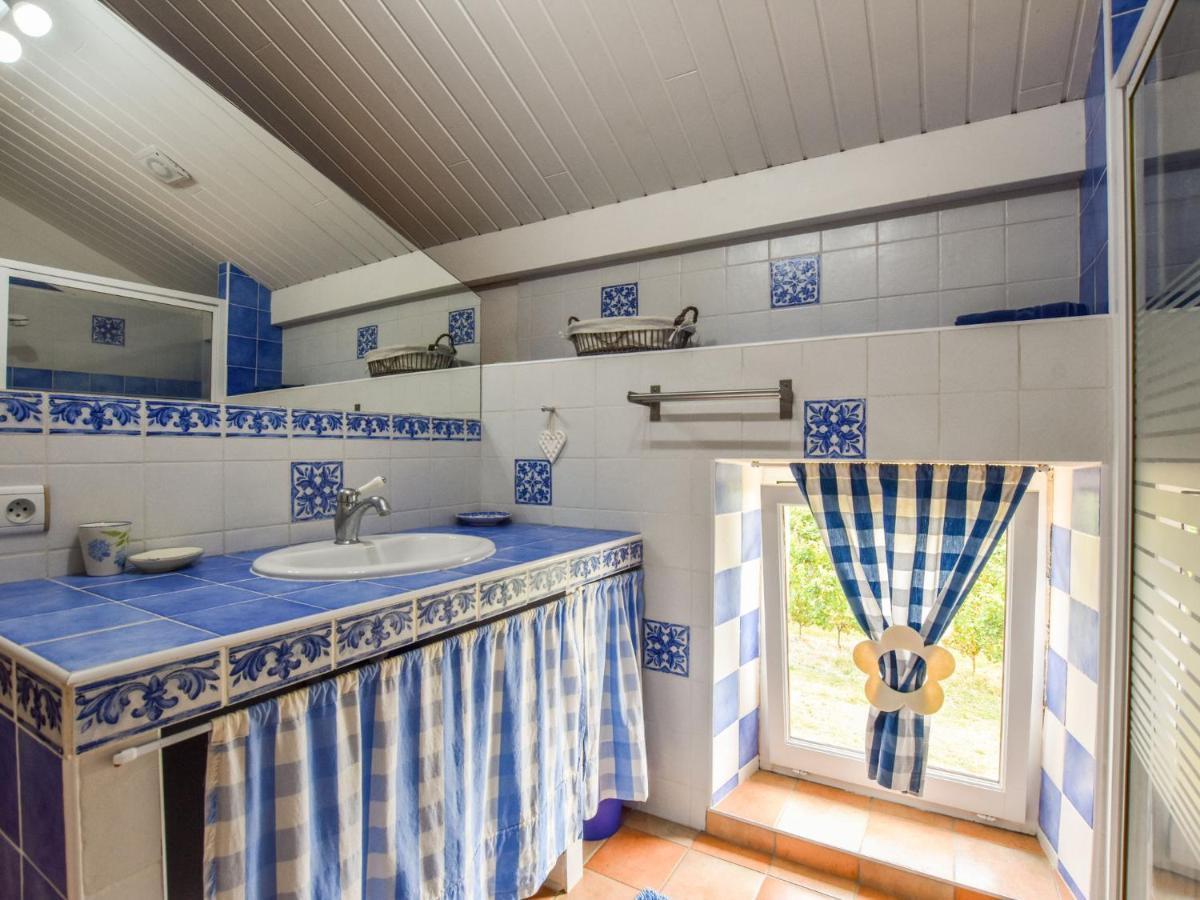 Beautiful Holiday Home With Swimming Pool Monprimblanc Εξωτερικό φωτογραφία