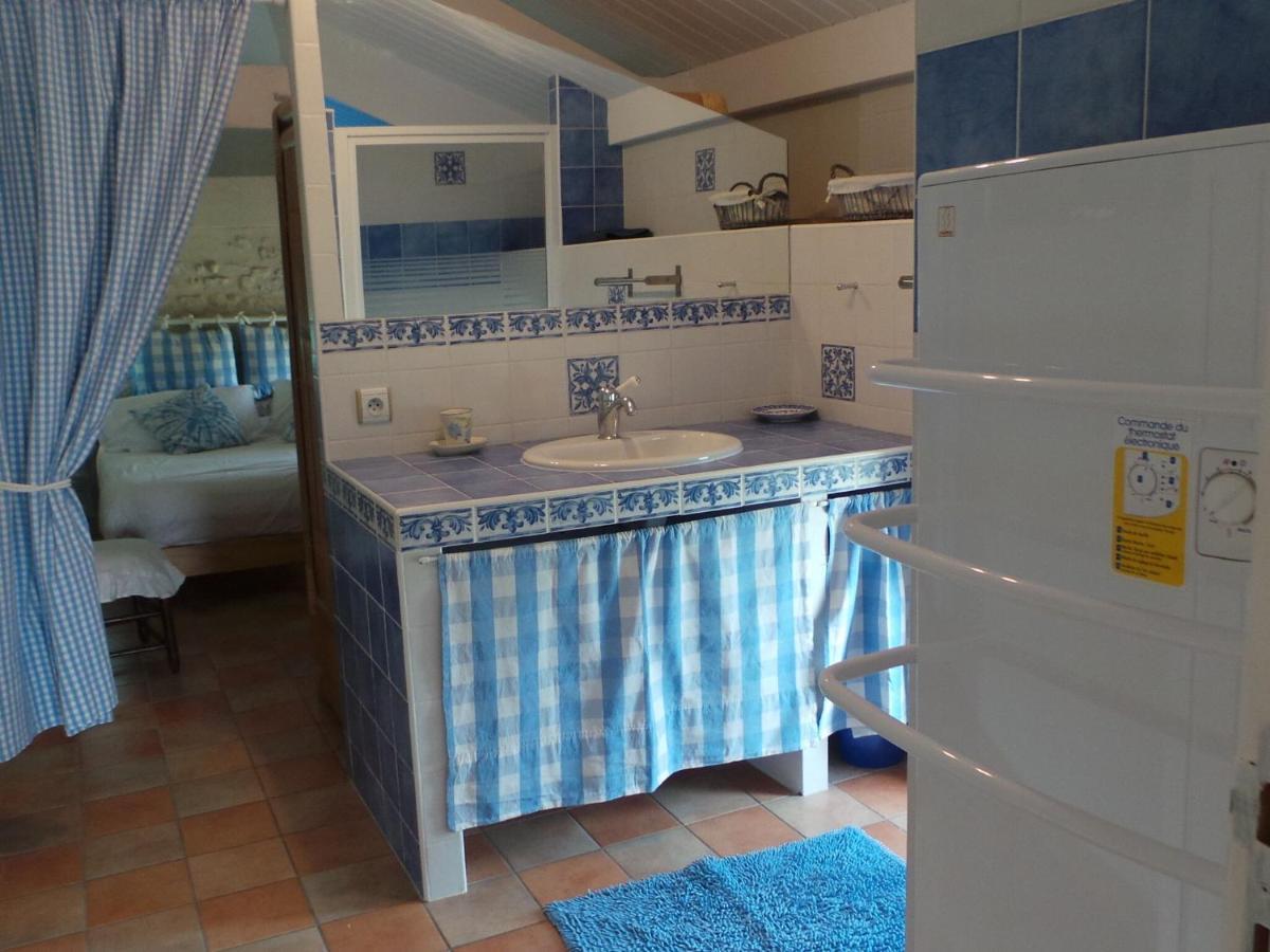 Beautiful Holiday Home With Swimming Pool Monprimblanc Εξωτερικό φωτογραφία